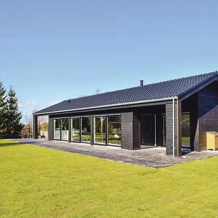 Casa de Férias Four-bedroom Holiday In Ebeltoft