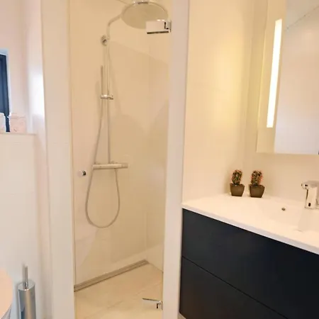 Four-bedroom Holiday In Ebeltoft