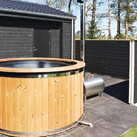 Four-bedroom Holiday In * Ebeltoft